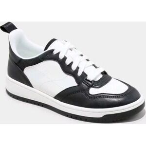 Wild Fable‎ Black White Sneakers Shoes Padded Ankle Collar Memory Foam Size 8